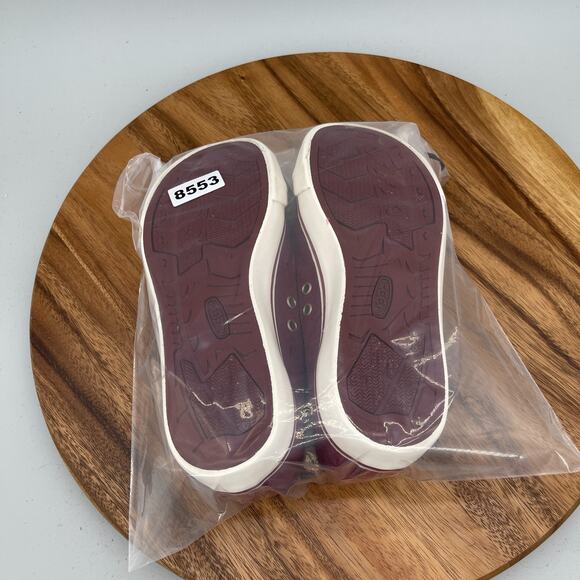 Keen Coronado III Shoes Womens Size 9 Red Leather Casual Comfort Walking Sneaker - Picture 9 of 9